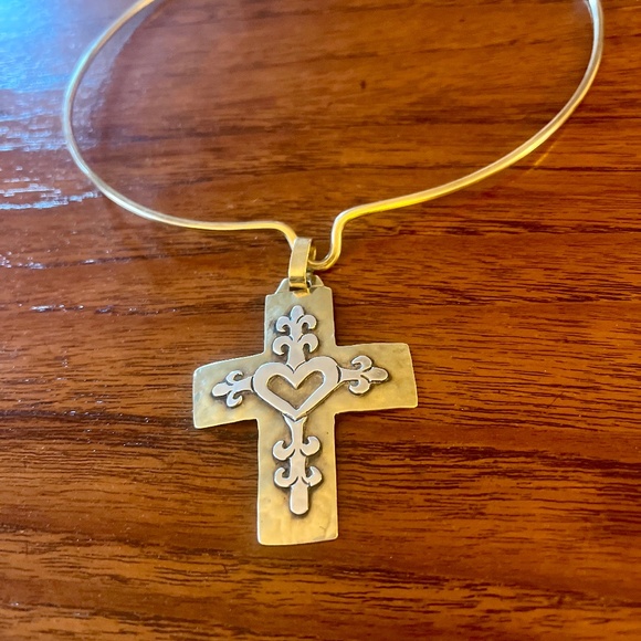 Vintage Jeep Collins Necklace with Cross and Heart Pendant - Picture 1 of 8